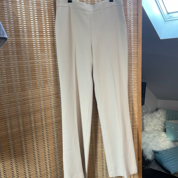 Anne Taylor The Side Zip Trouser in Cream Women’s Size 6 - Picture 11 of 13